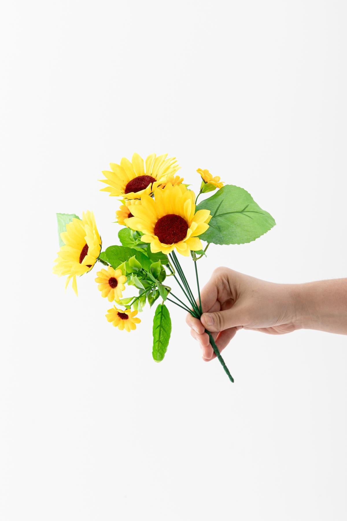 Dikey Dekor - yapay aycicegi demeti 30 cm 7 dal 8326 Toptan Yapay Ayçiçeği Demeti 30 Cm 7 Dal - Görsel 2