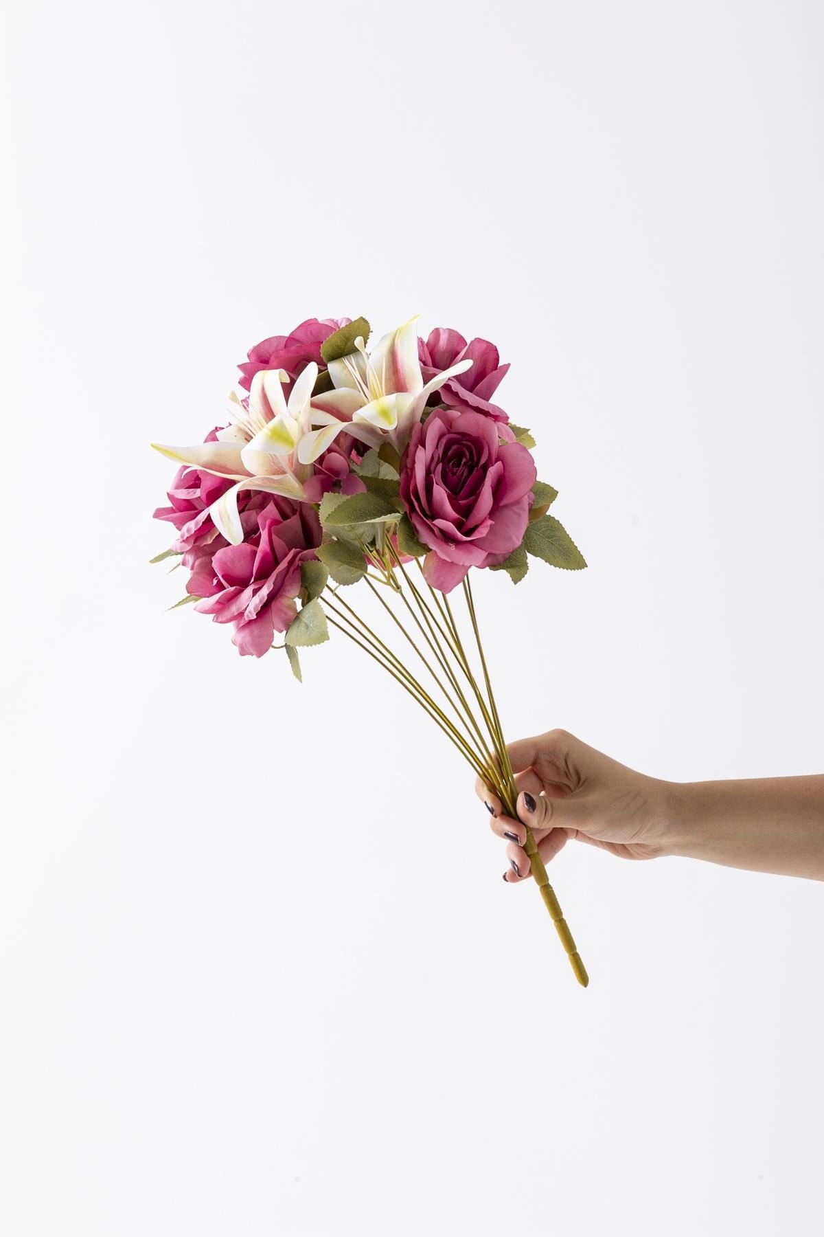 Dikey Dekor - yapay lilyum gul demeti 45 cm 11 dal fusya 6240 Toptan Yapay Lilyum Gül Demeti 45 Cm 11 Dal Fuşya - Görsel 3