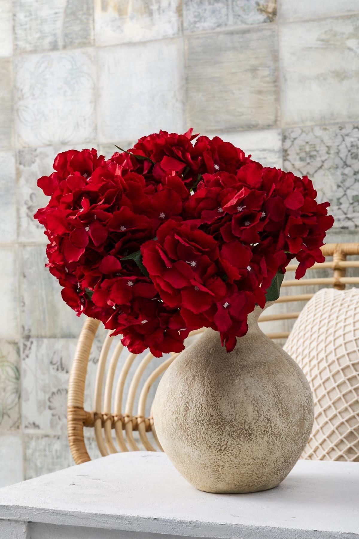 Dikey Dekor - yapay ortanca cicegi kirmizi 45 cm 7 dal 4746 Toptan Yapay Ortanca Çiçeği Kırmızı 45 Cm 5 Dal - Görsel 2