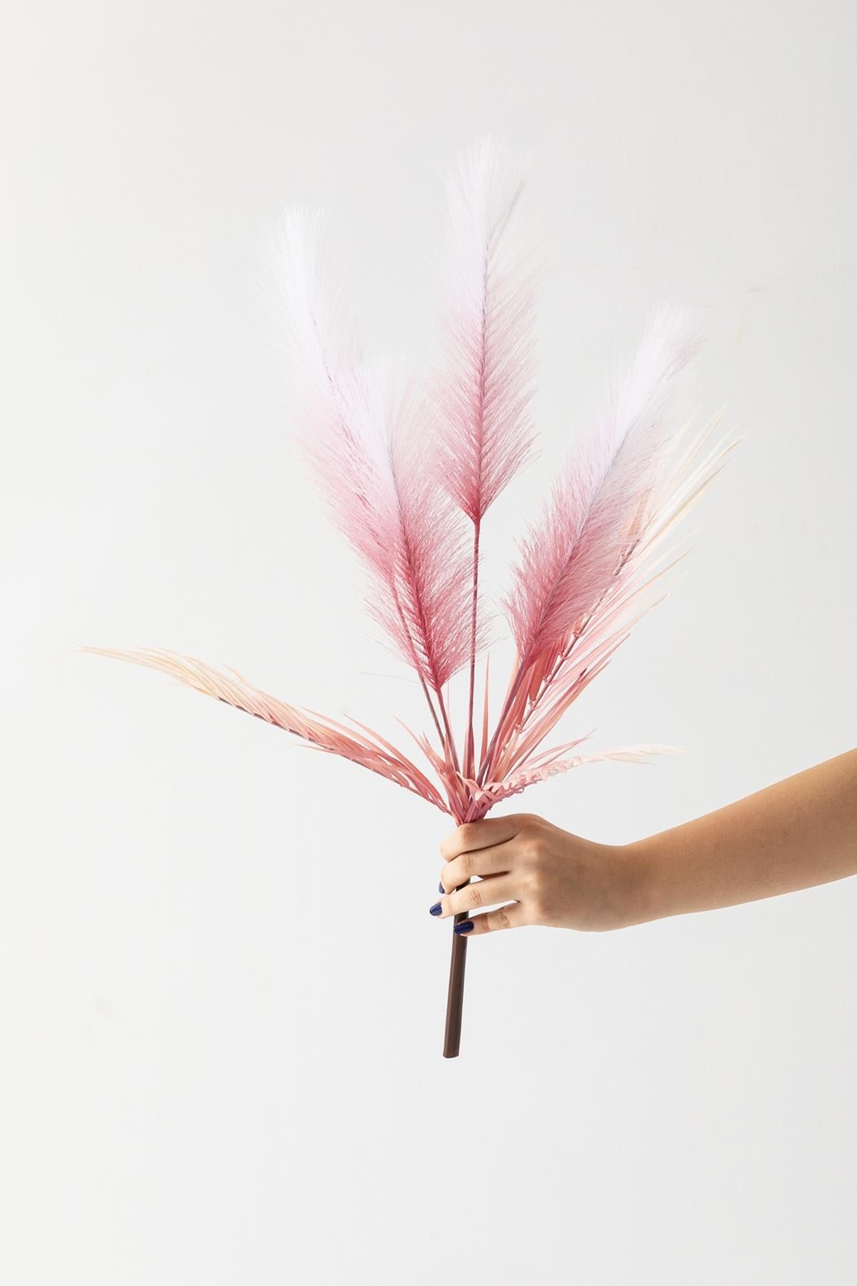 Dikey Dekor - yapay tuylu palmiye yapragi 75 cm 8 dal pembe 4601 Toptan Yapay Tüylü Palmiye Yaprağı 75 Cm 8 Dal Pembe - Görsel 3