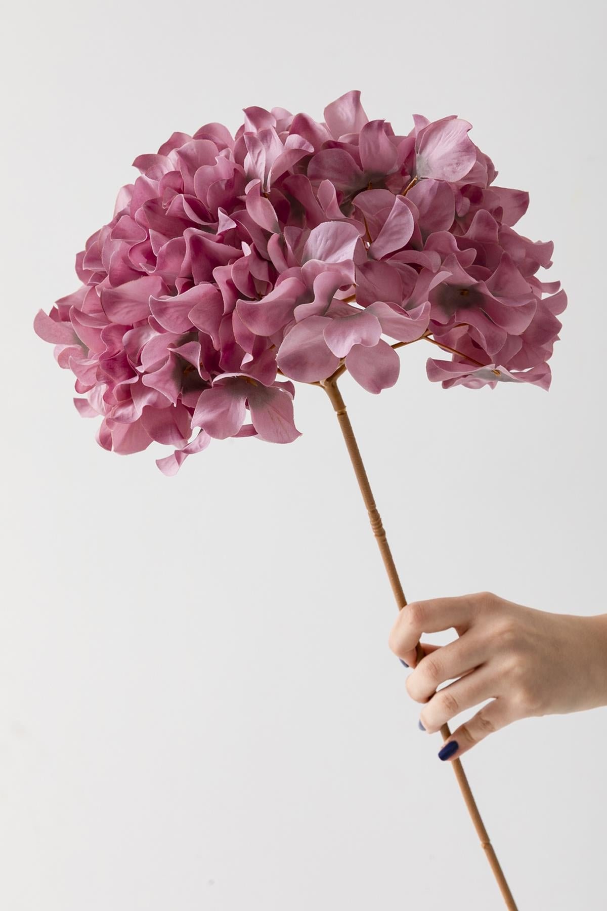 Dikey Dekor - yapay vazo cicegi ortanca 75 cm 5 dal gul kurusu 4487 Toptan Yapay Vazo Çiçeği Ortanca 75 Cm 5 Dal Gül Kurusu - Görsel 4