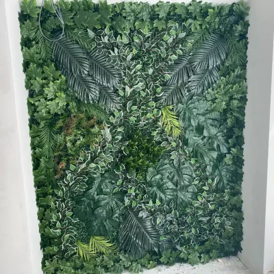 Yapay Dikey Bahçe Laleli Butik Mağaza